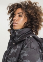 Geaca Boyfriend Camo Puffer dama Urban Classics