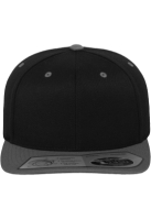 110 Fitted Snapback Flexfit