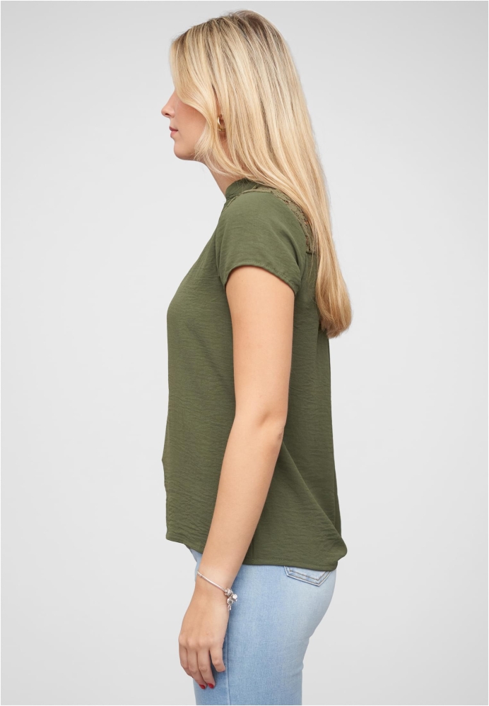 Camasa urban Musselin V-Neck mit Deko Knopfleiste und Spitze Cloud5ive