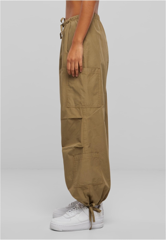 Pantaloni Cotton Cargo Parashute dama Urban Classics