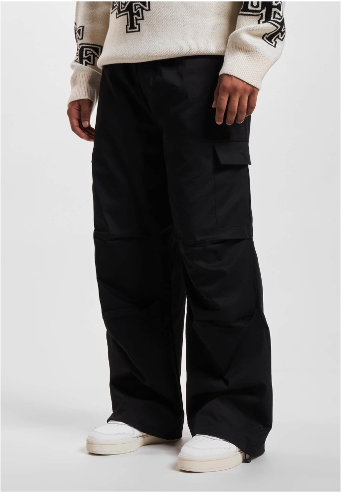 DEF Parachute Pant