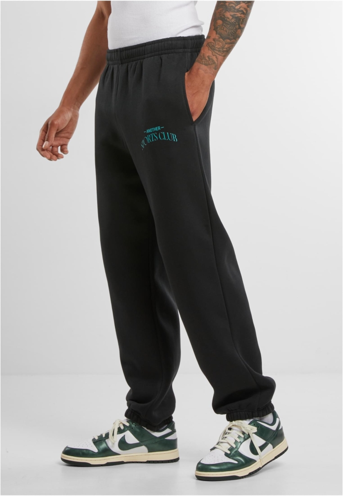 Pantaloni sport urban Another Sports Club Fluffy Mister Tee